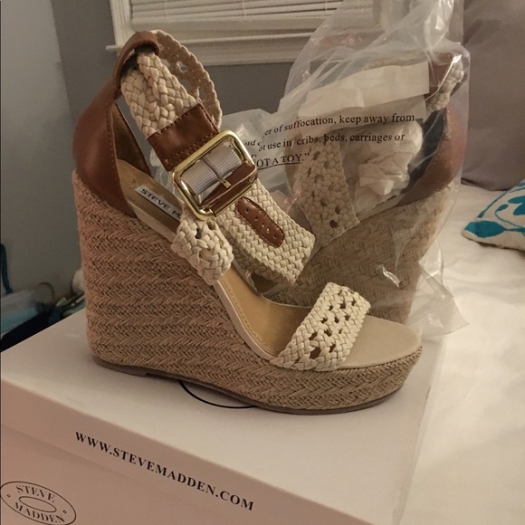 NEW! Steve Madden Magestee Wedge Sandals 7.5 - Picture 4 of 5